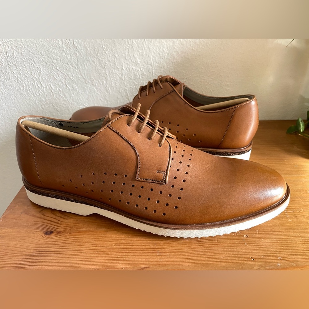 New in Box Clarks Tulik Edge Oxford Size 10